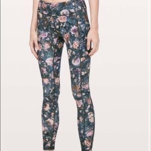 Lululemon speed up tight 28”